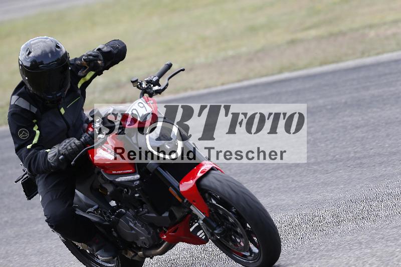 /33 04.08.2026  FREERIDE TRAINING ADR/Gruppe B/29